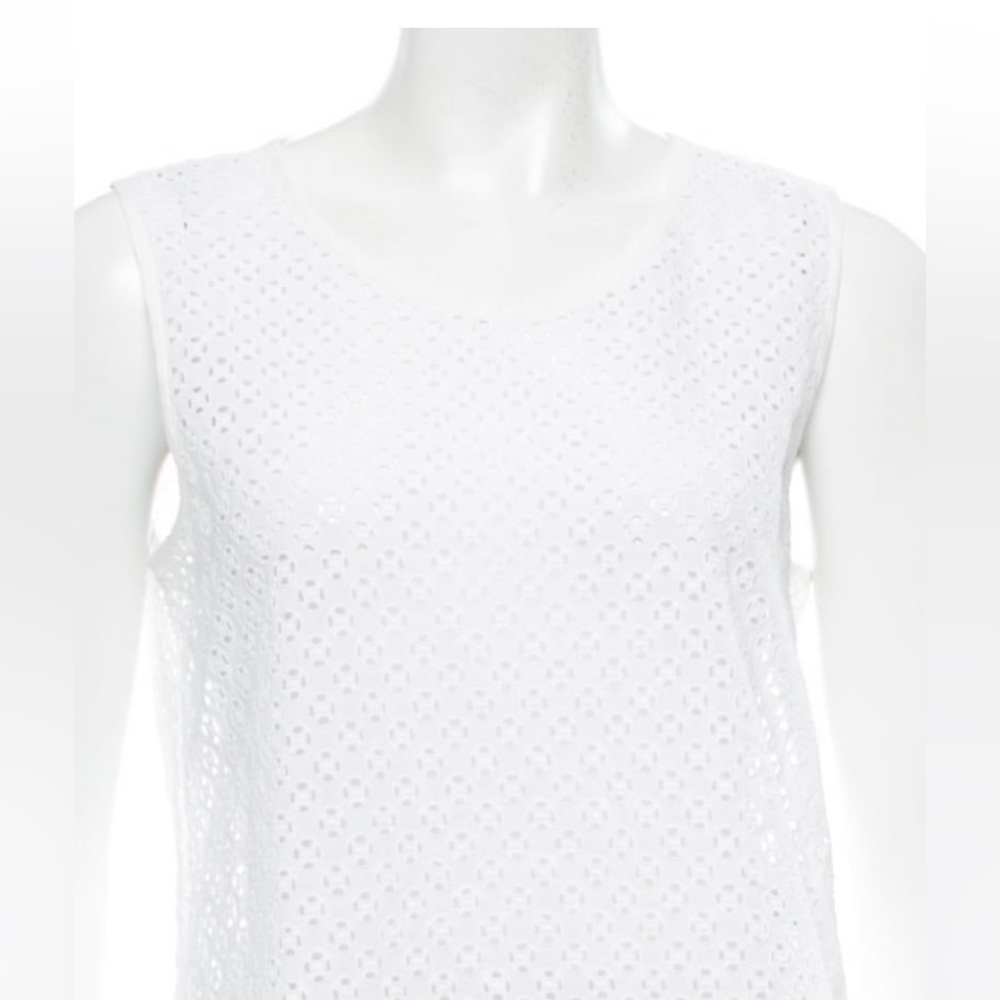 Dvf White Top Euc - image 2